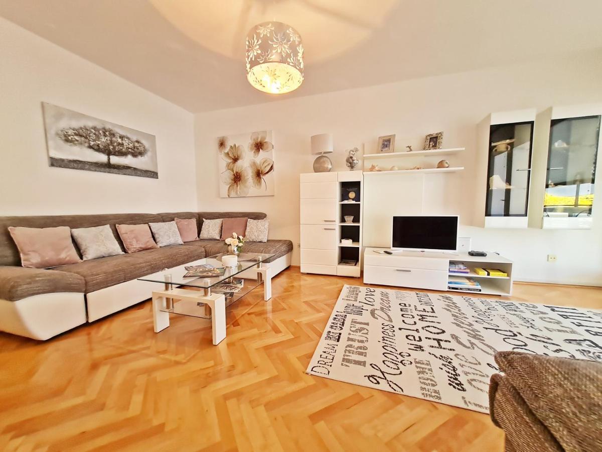 Apartment Ivana Omis