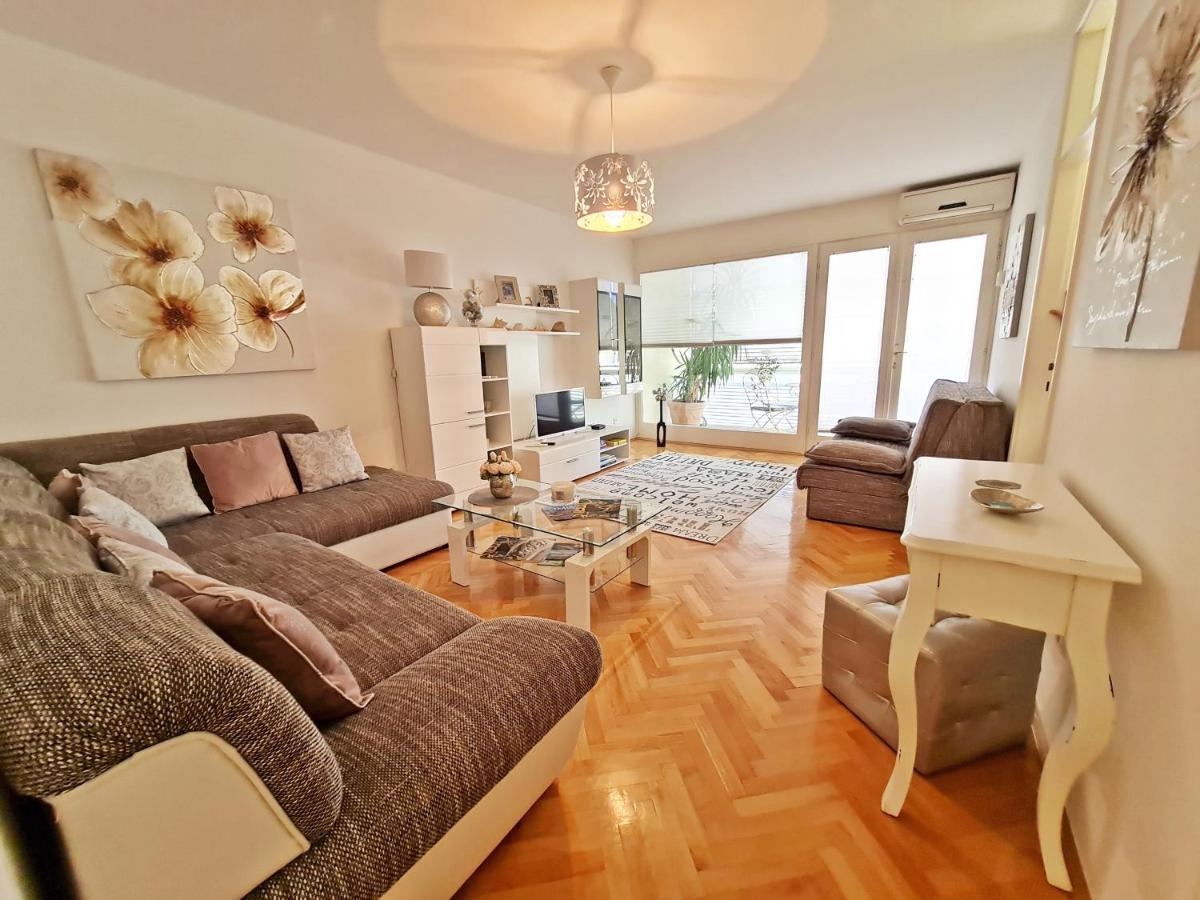 Apartment Ivana *