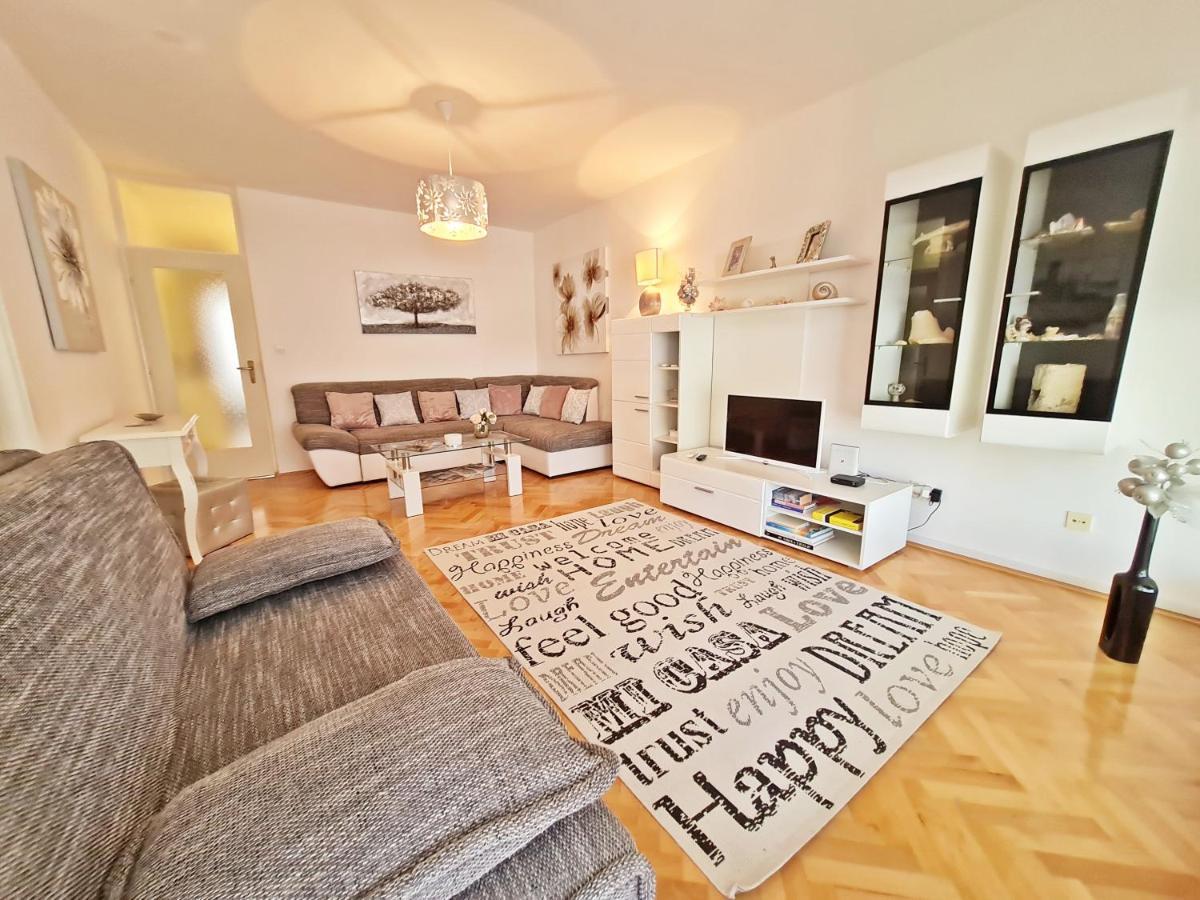 Ivana Apartment Omis