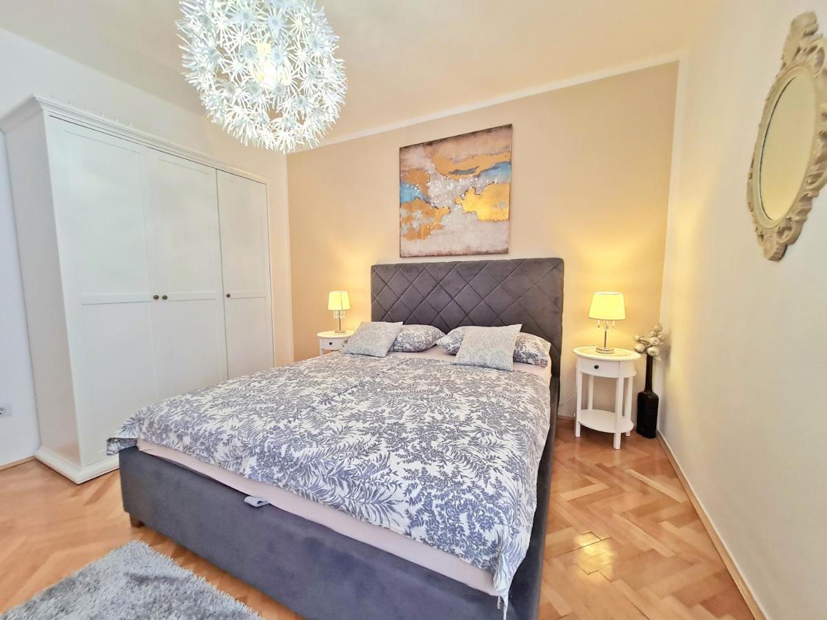 Ivana Apartment *